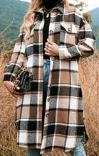 Load image into Gallery viewer, Plaid coat
