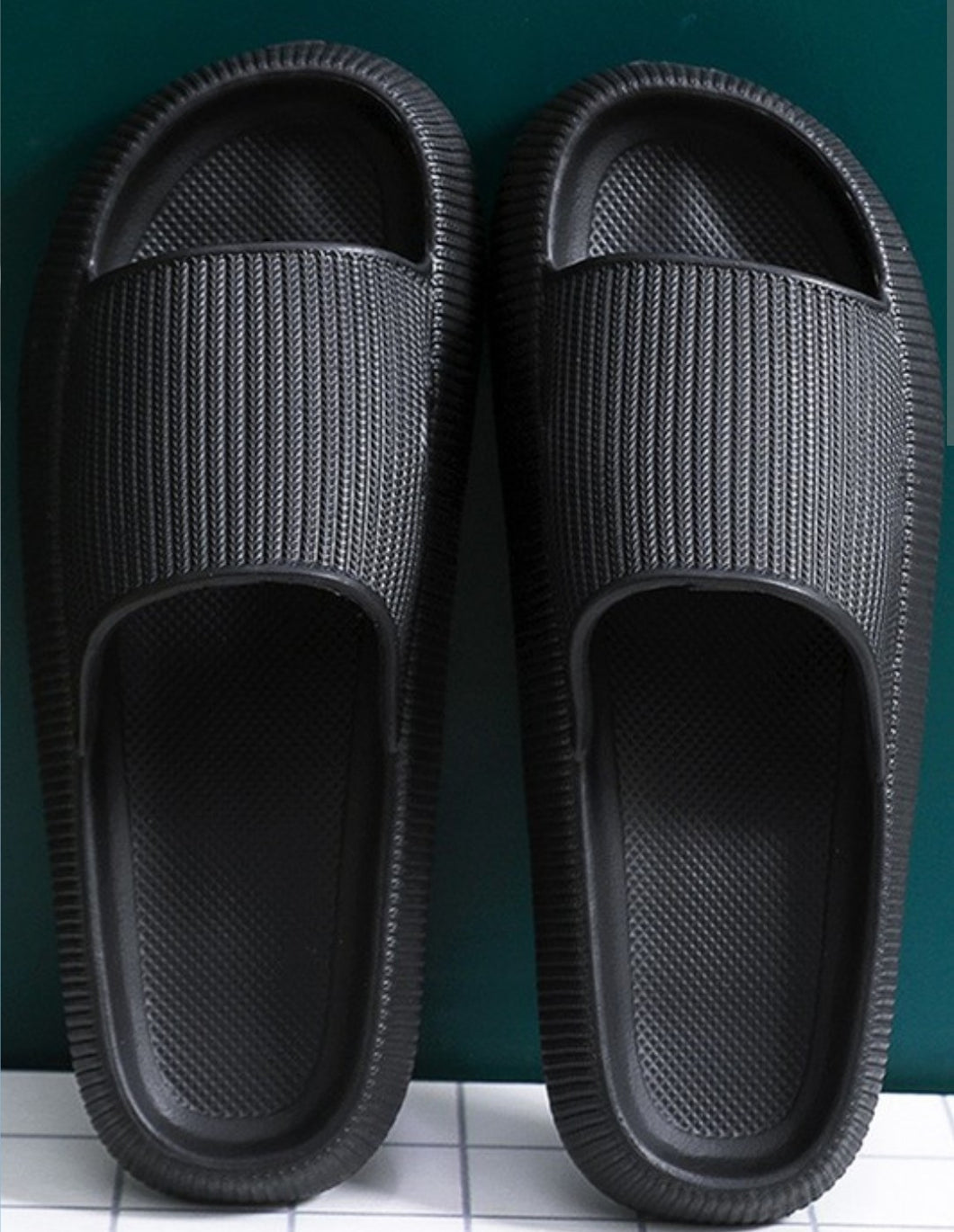Pilar Slides